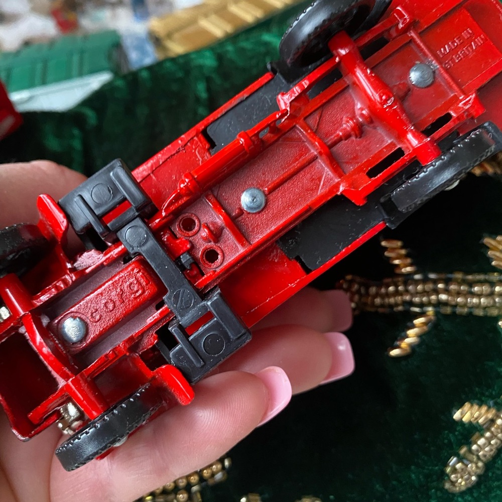 Red Fire Rescue Mack Truck - Picture 3 of 8